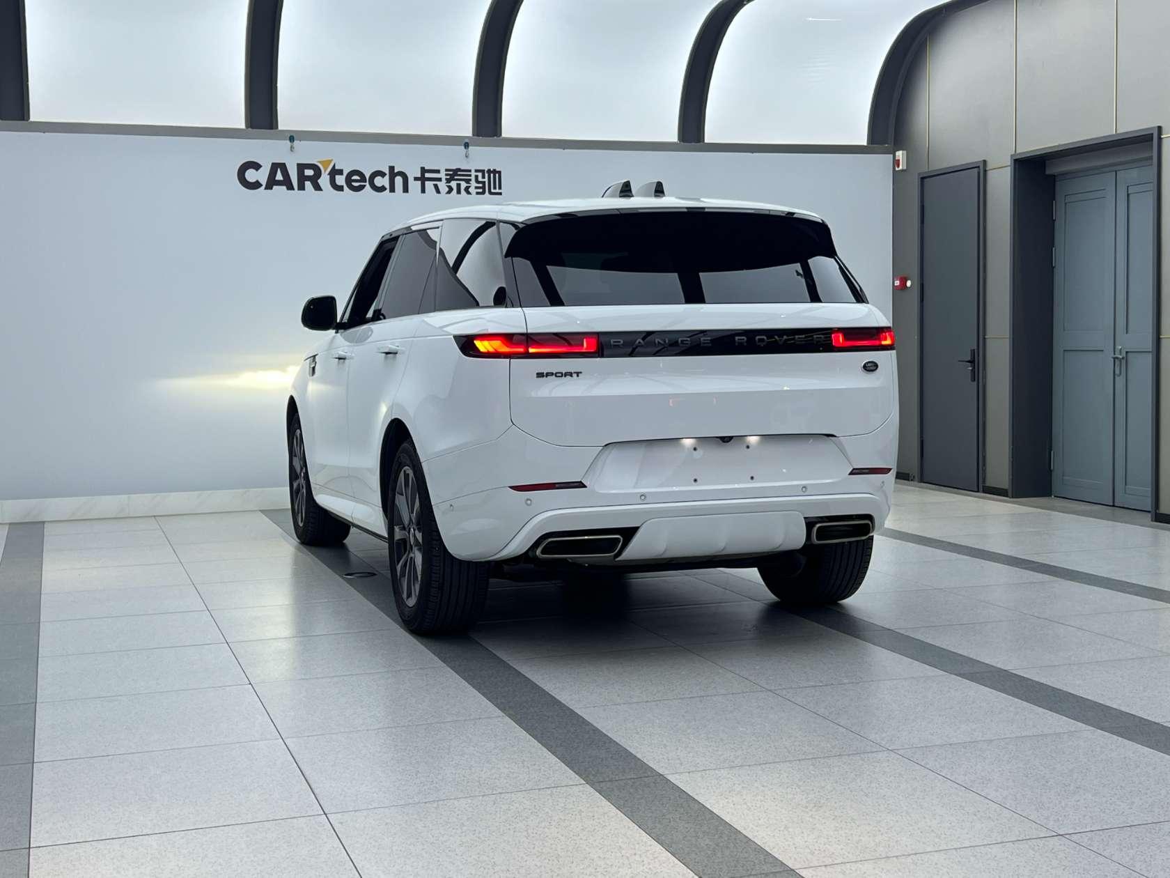 Land Rover Range Rover Sport Sport 2023 3.0 L6 DYNAMIC SE