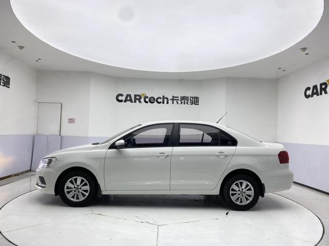 Volkswagen Jetta 2017 1.4 L MT — фото 4