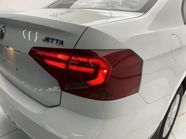 Volkswagen Jetta 2017 1.4 L MT — фото 12
