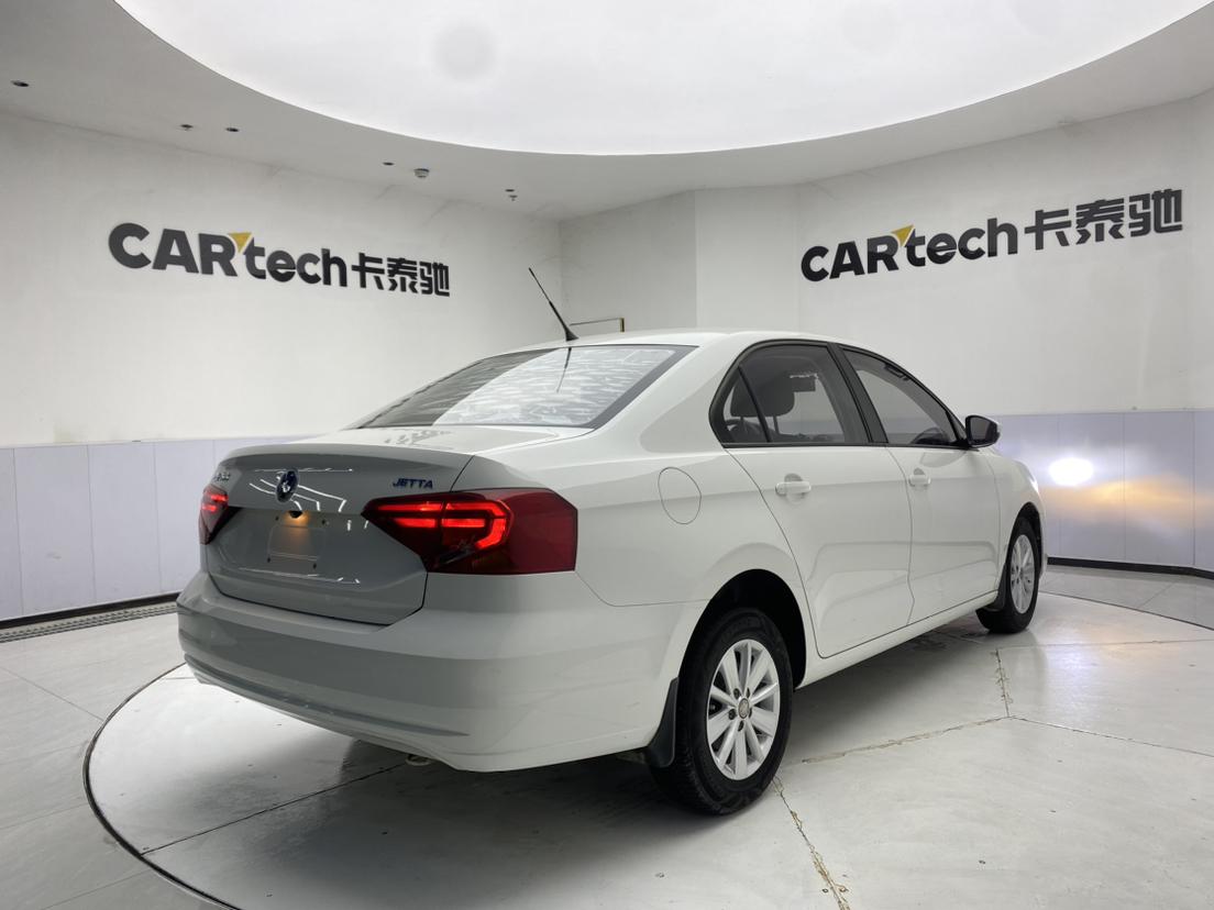 Volkswagen Jetta 2017 1.4L MT Fashion