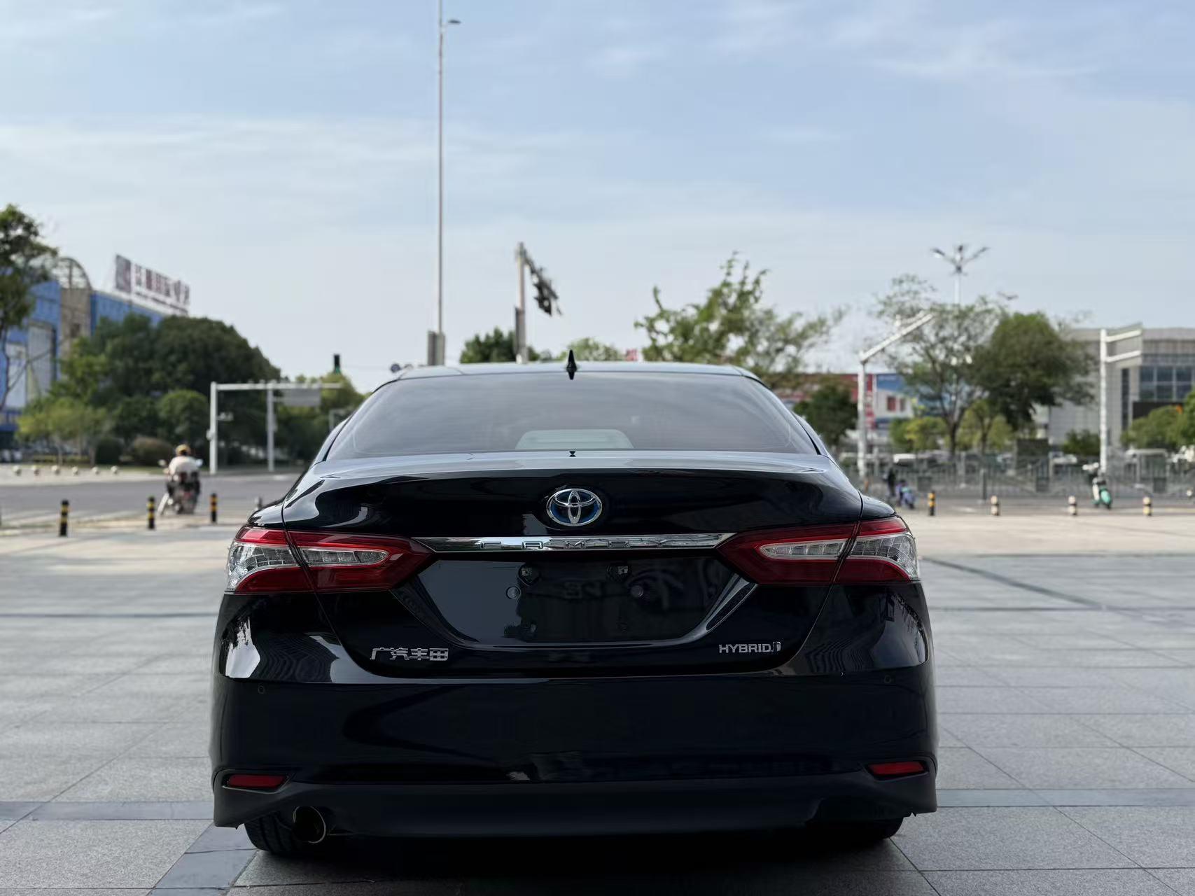 Toyota Camry 2021 2.5HG Luxury