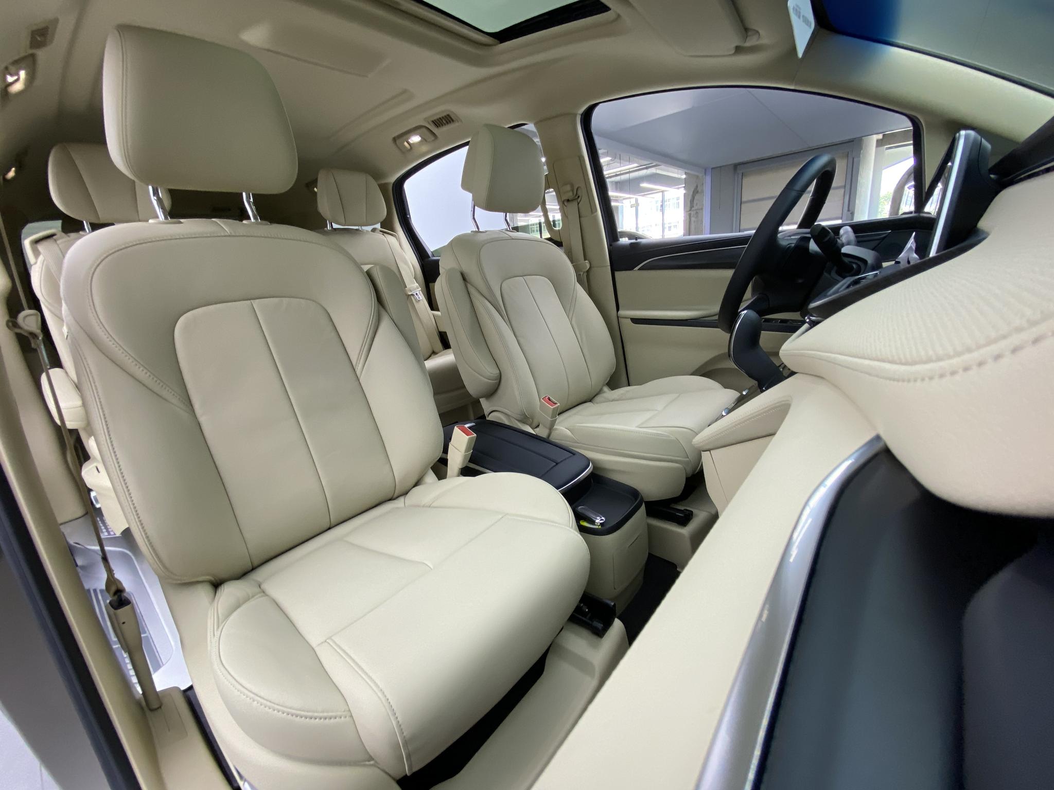 Buick GL8 2023 ES 2.0T Premium