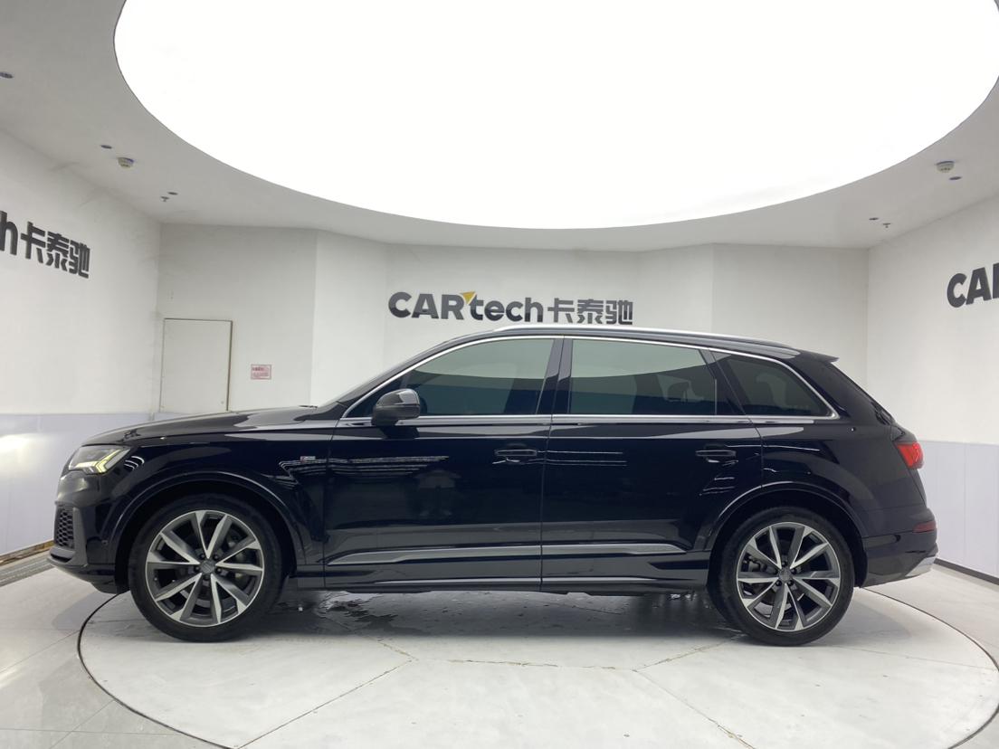 Audi Q7 2020 55 TFSI quattro S line Sport