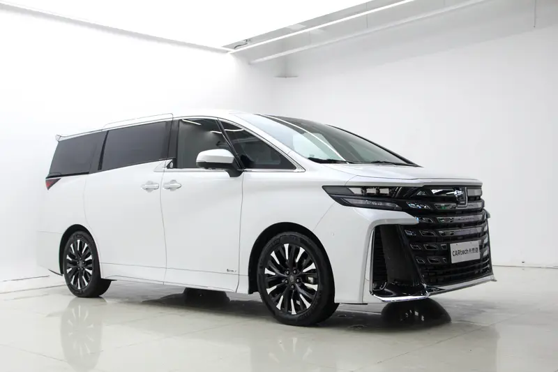 Toyota Vellfire — фото 3