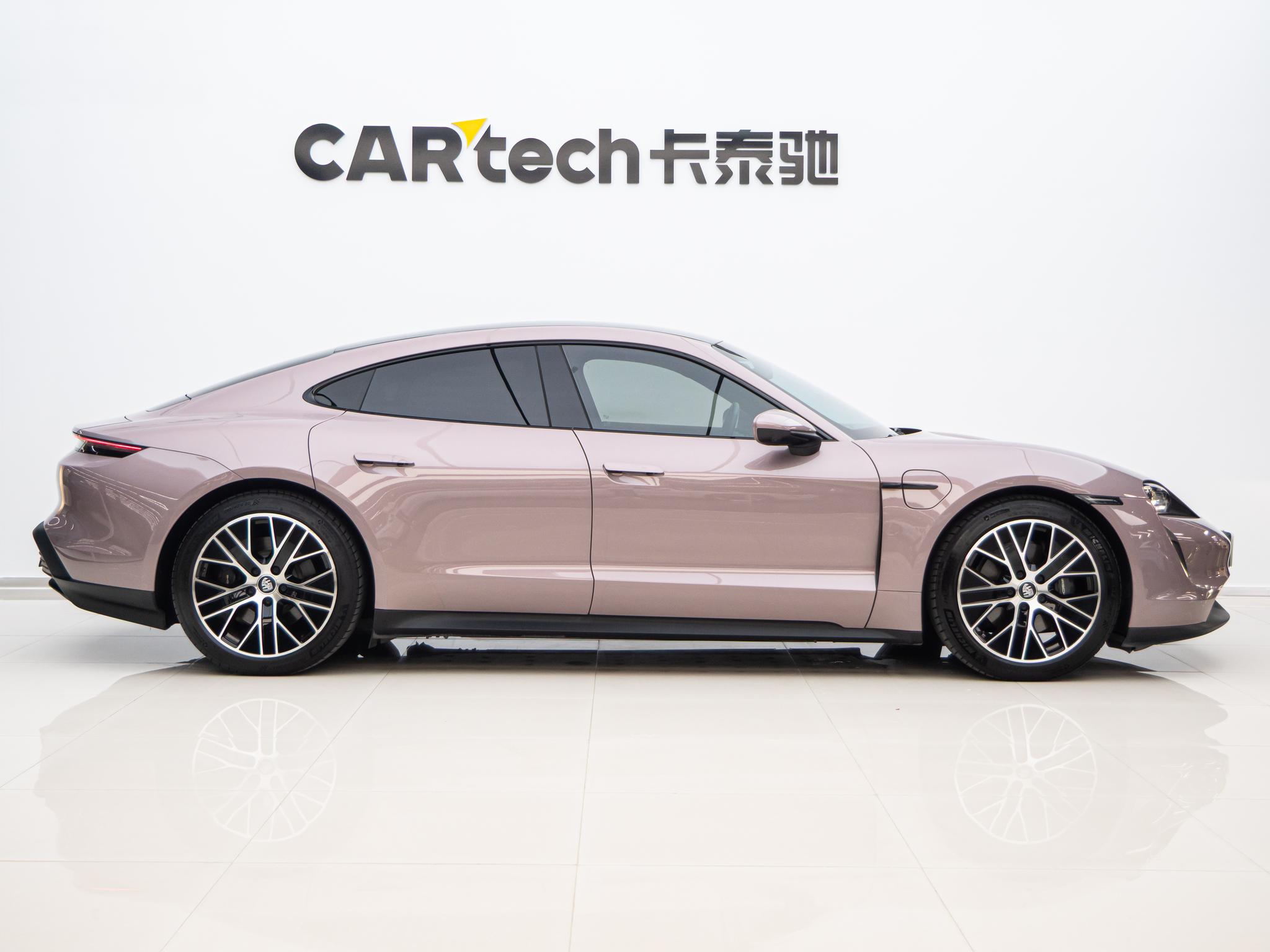 Porsche Taycan 2020 Taycan