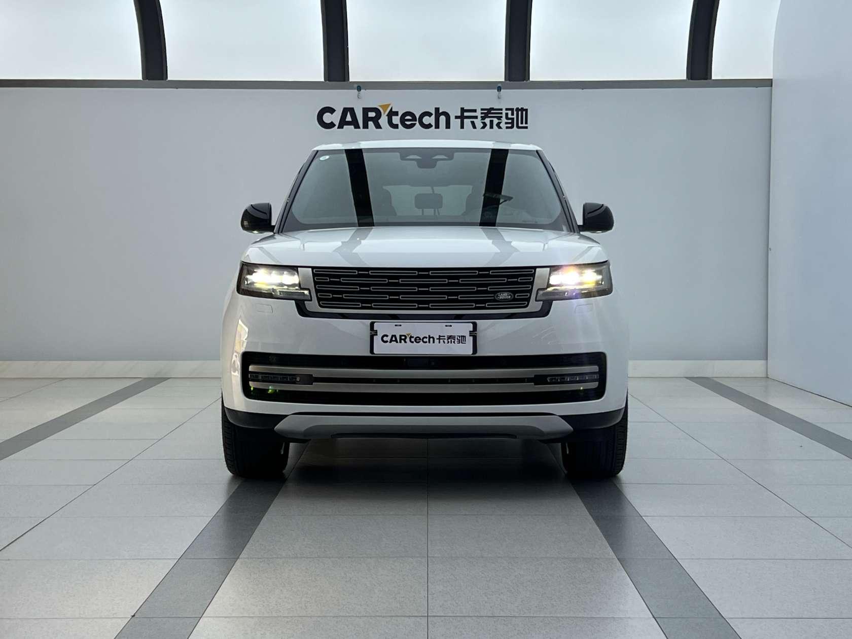 Land Rover Range Rover 2024 3.0 L6 400PS Long Wheelbase