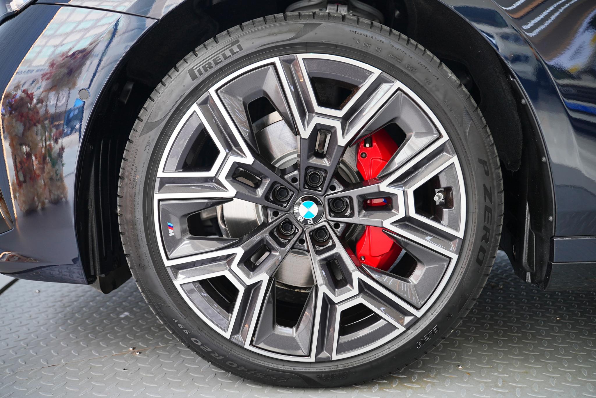 BMW 5 Series 5 2025 530Li Premium M Sport