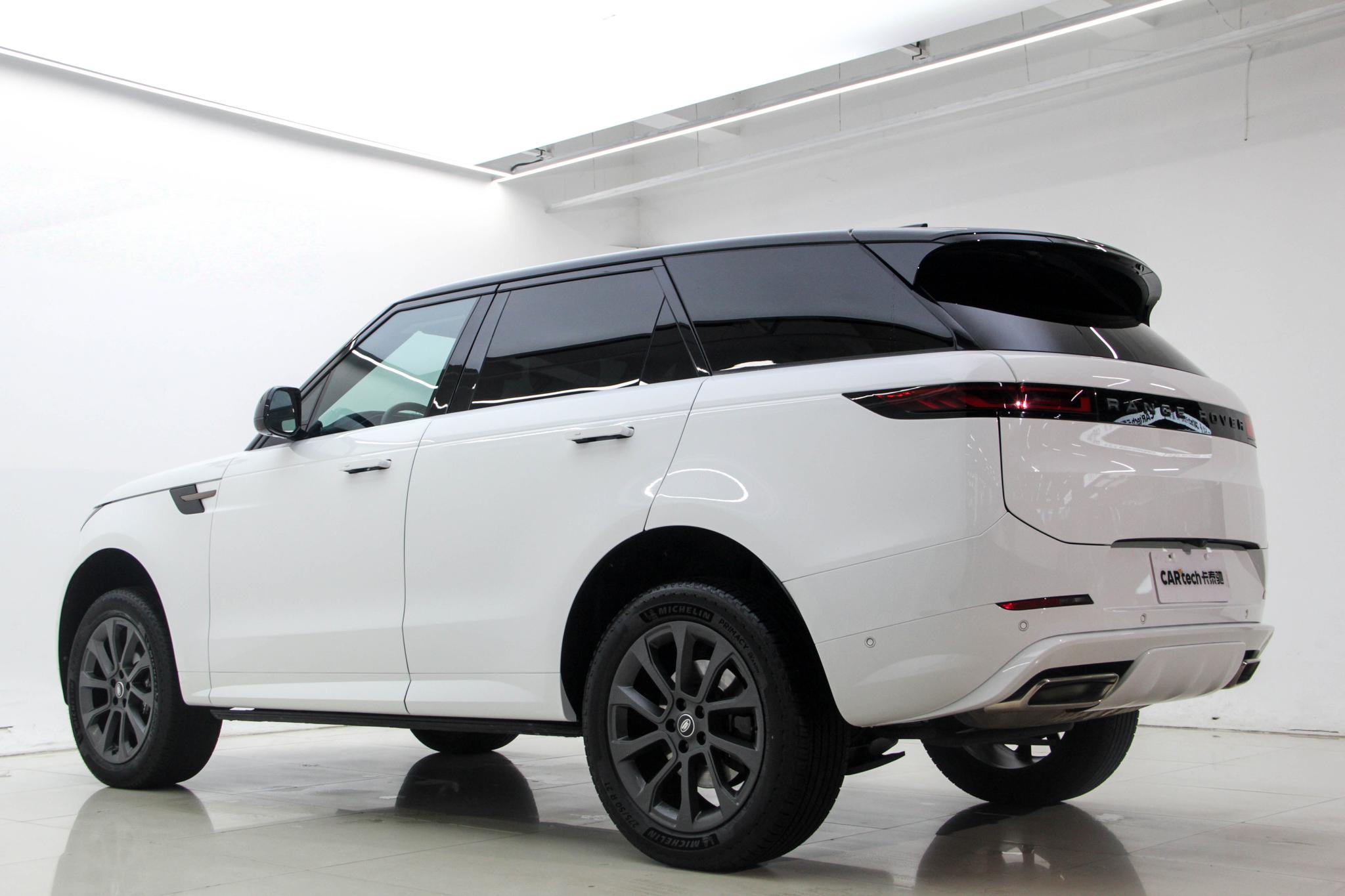 Land Rover Range Rover Sport Sport 2023 3.0 L6 DYNAMIC SE