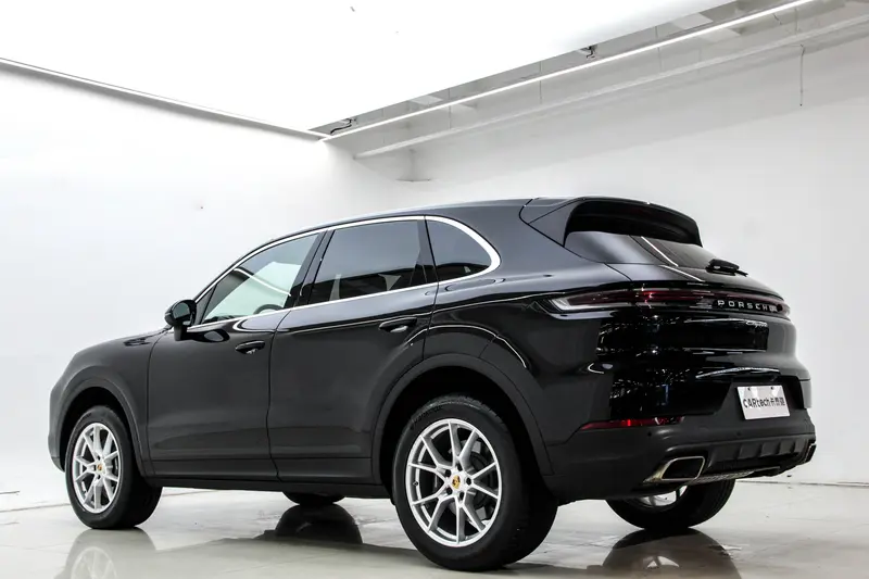 Porsche Cayenne 3.0 T — фото 4