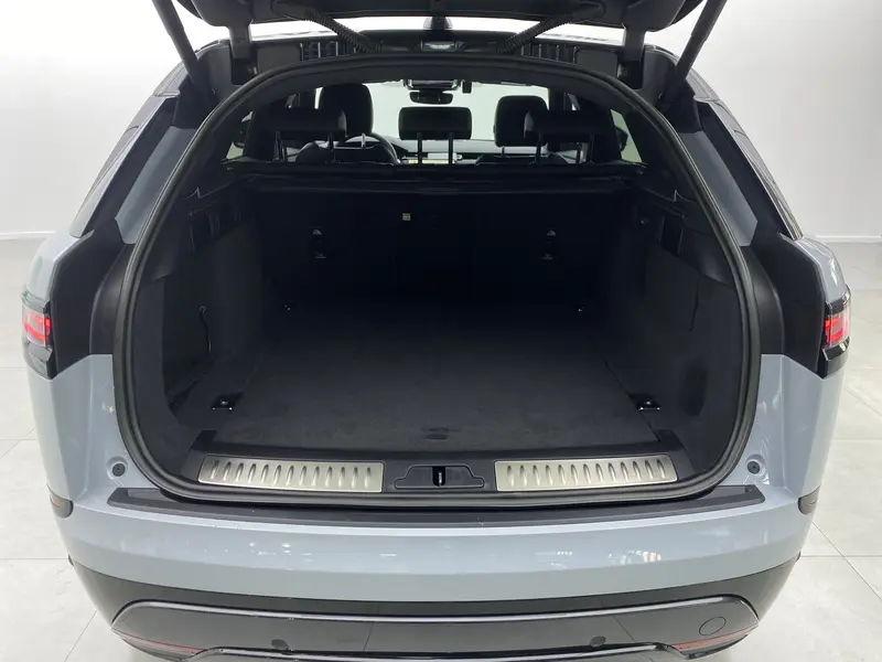 Land Rover Range Rover Velar — фото 18