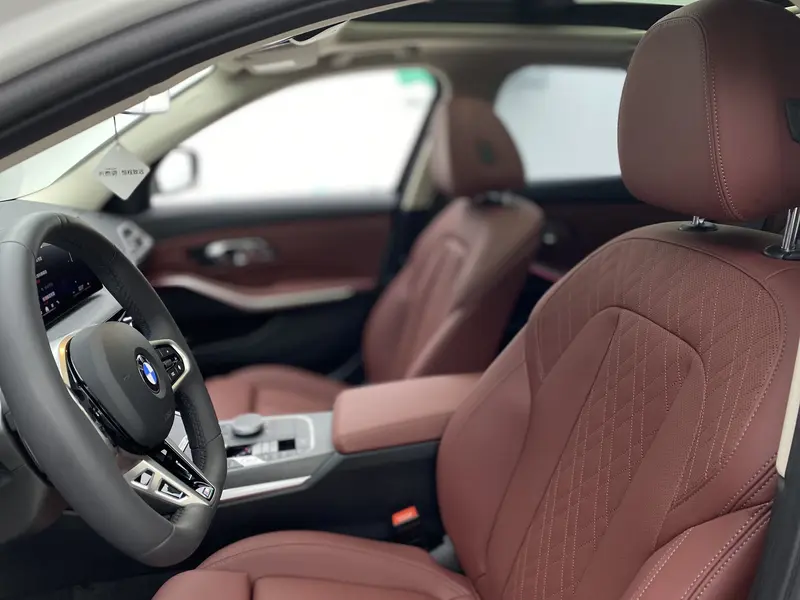 BMW 3 Series — фото 14