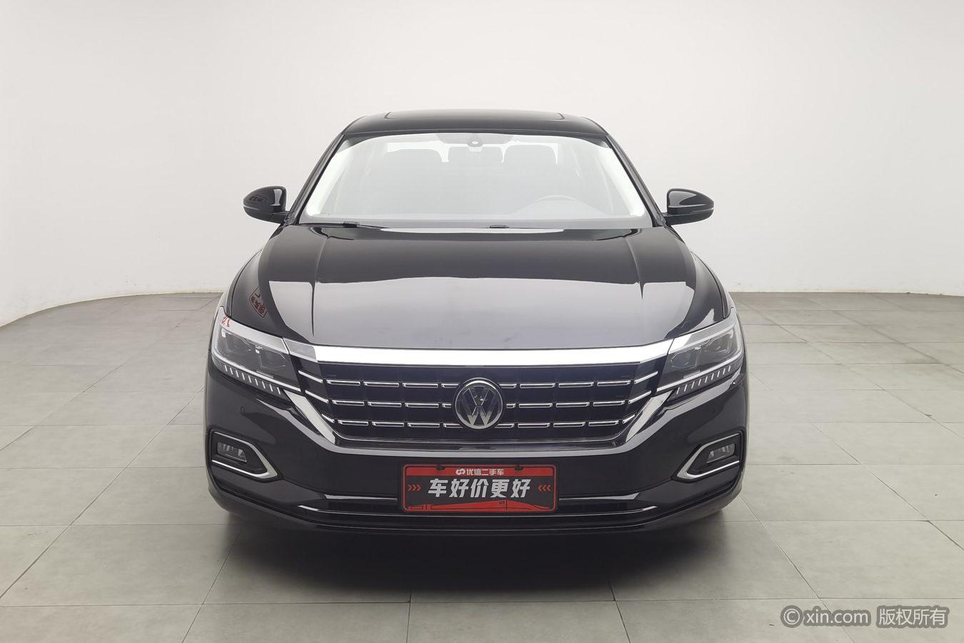 Volkswagen Passat 2019 330TSI Luxury VI