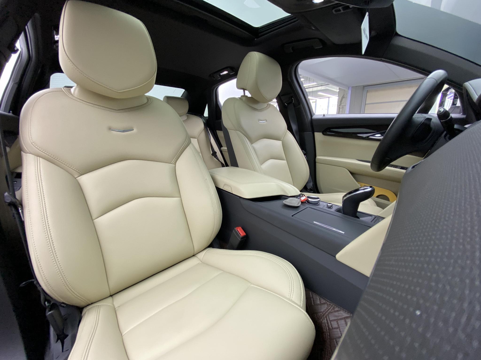 Cadillac CT6 2020 28T Fashion