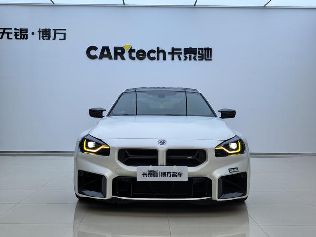 2023 BMW M2 thumbnail 2