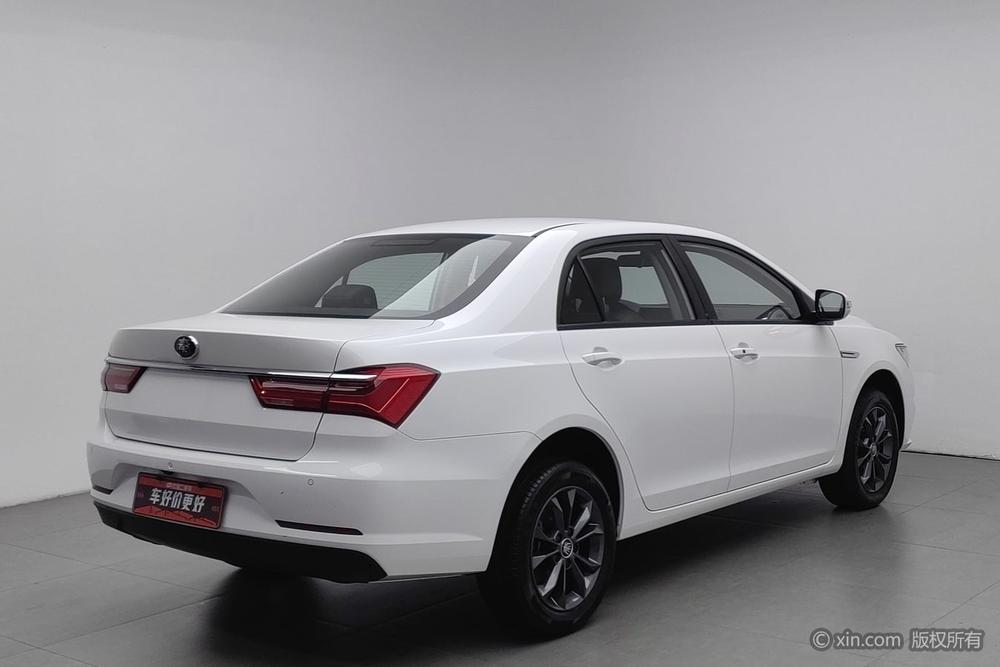 BYD Qin, фото 4