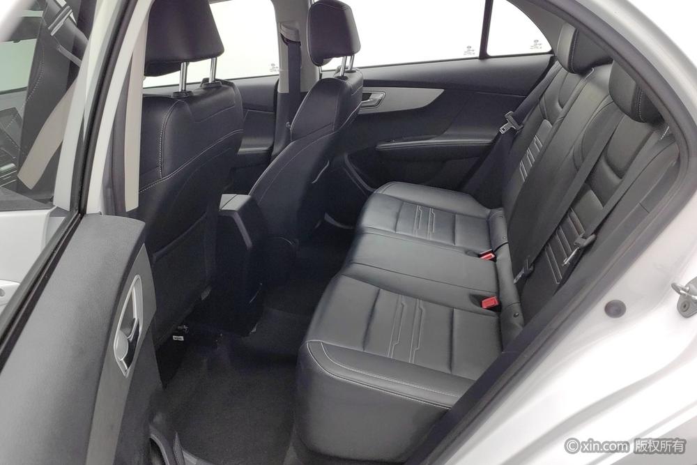 BYD Qin, фото 19