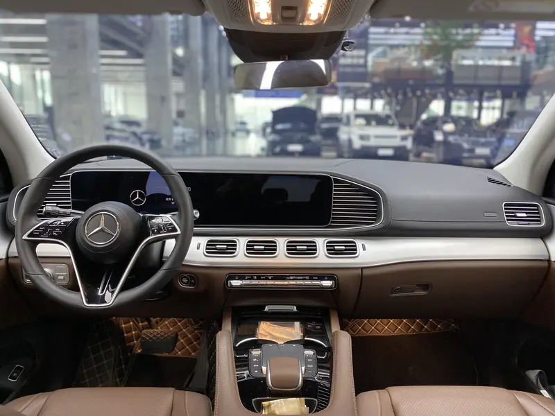 Mercedes-Benz GLE — фото 8