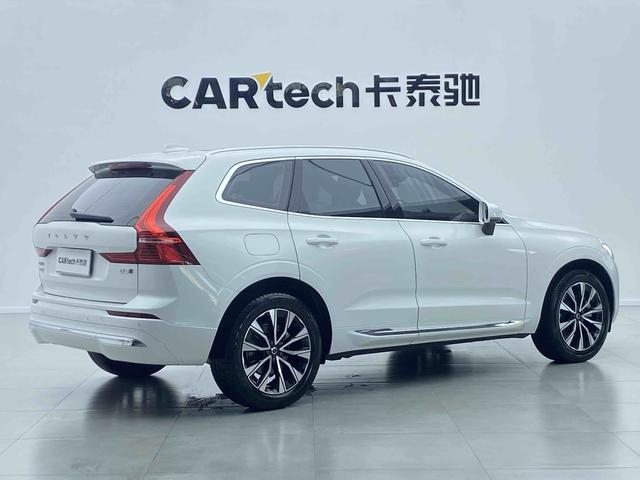 VOLVO XC60 2024 — фото 4