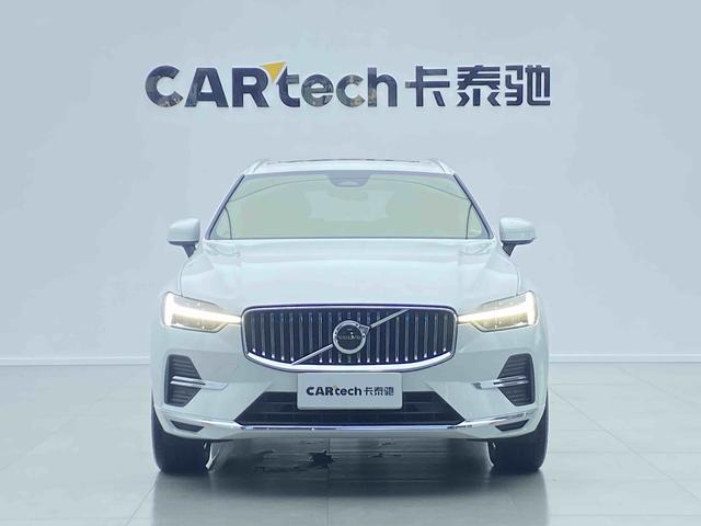 VOLVO XC60 2024 — фото 2