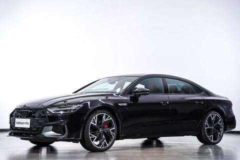Audi A7L