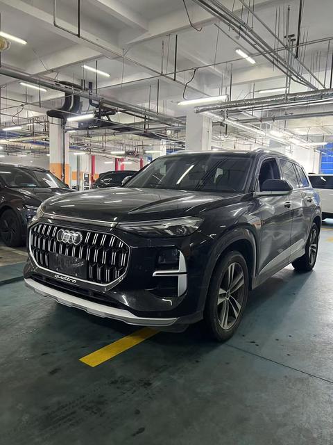 Audi Q6