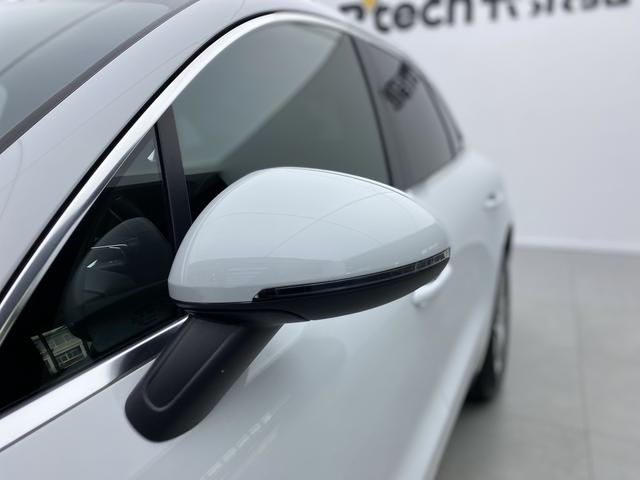 Porsche Macan 2017 — фото 15