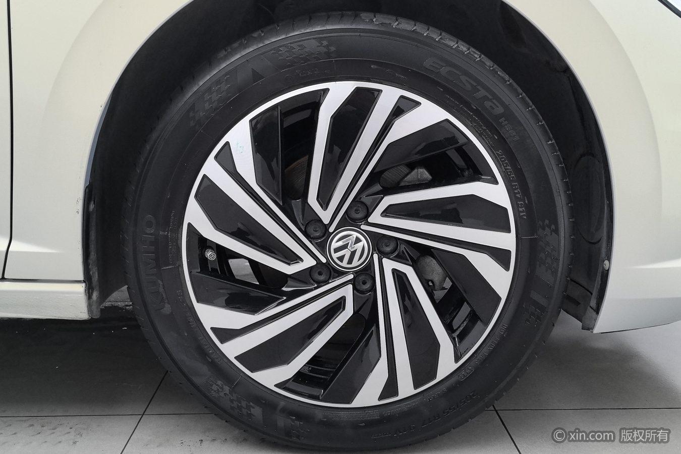 Volkswagen Sagitar 2021 280TSI DSG