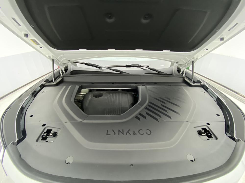 Lynk & Co 900, фото 9