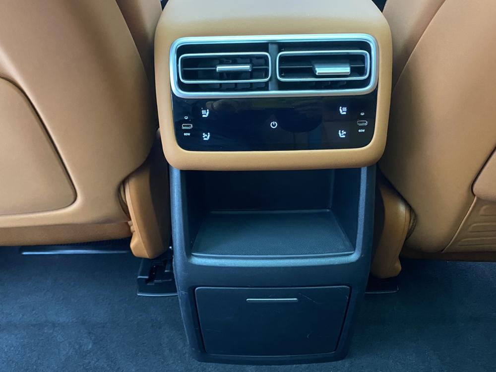 Li Auto L7, фото 17