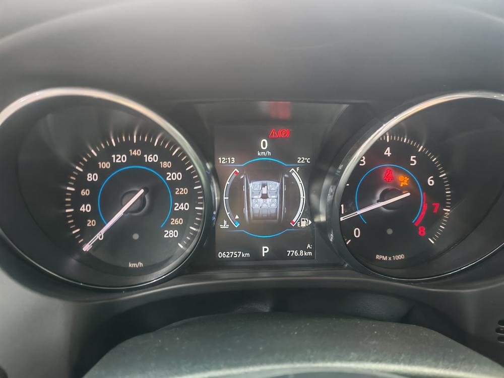 Jaguar F-PACE, фото 11