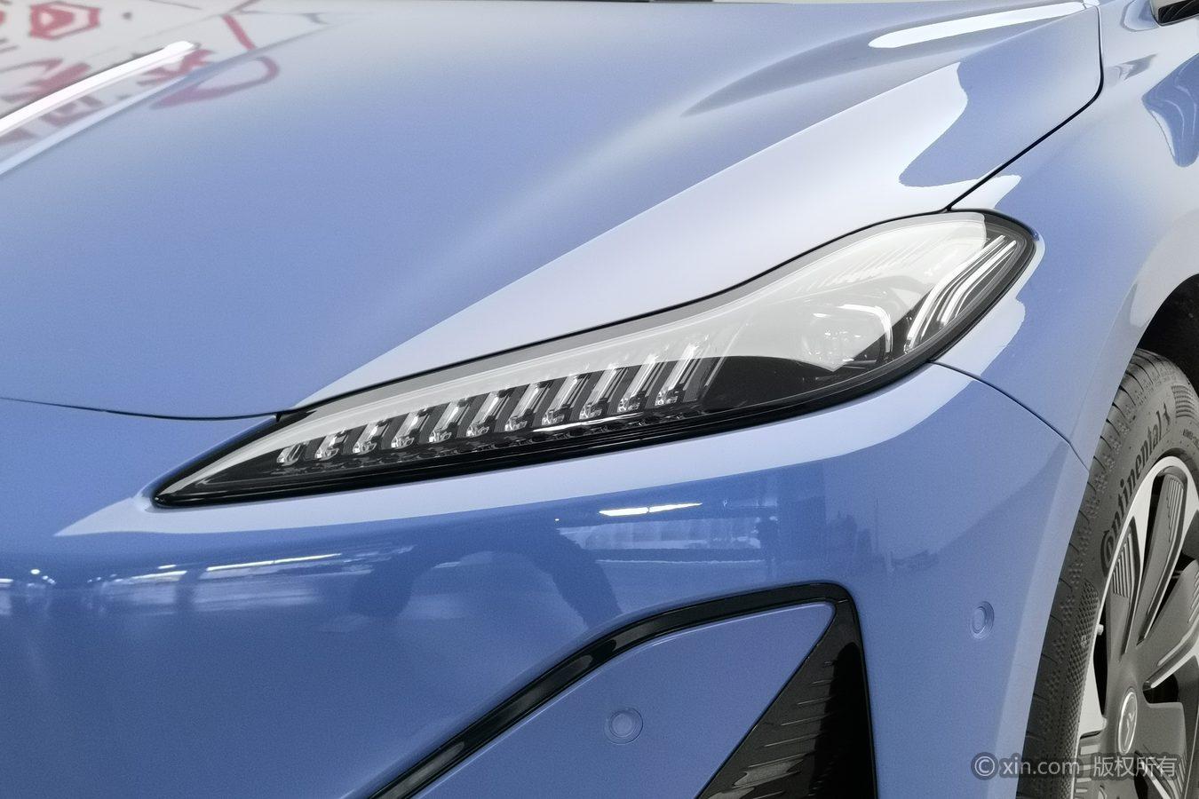 Hongqi 05 2025 750