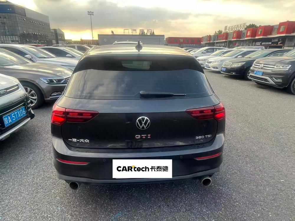 Volkswagen Golf GTI, фото 4