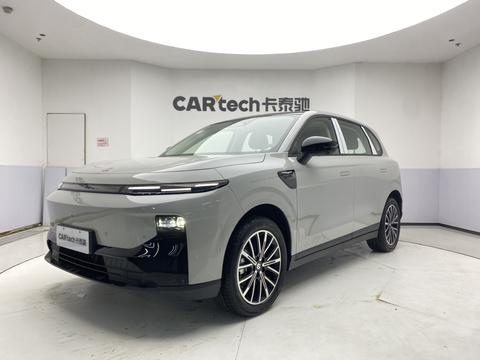 Leapmotor B10