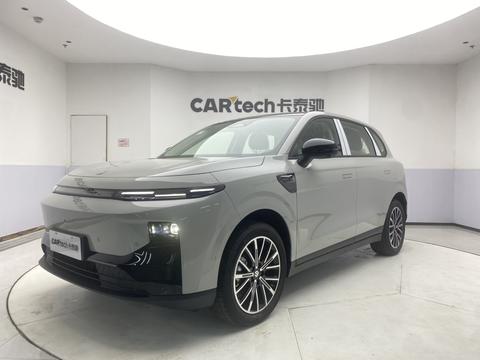 Leapmotor B10