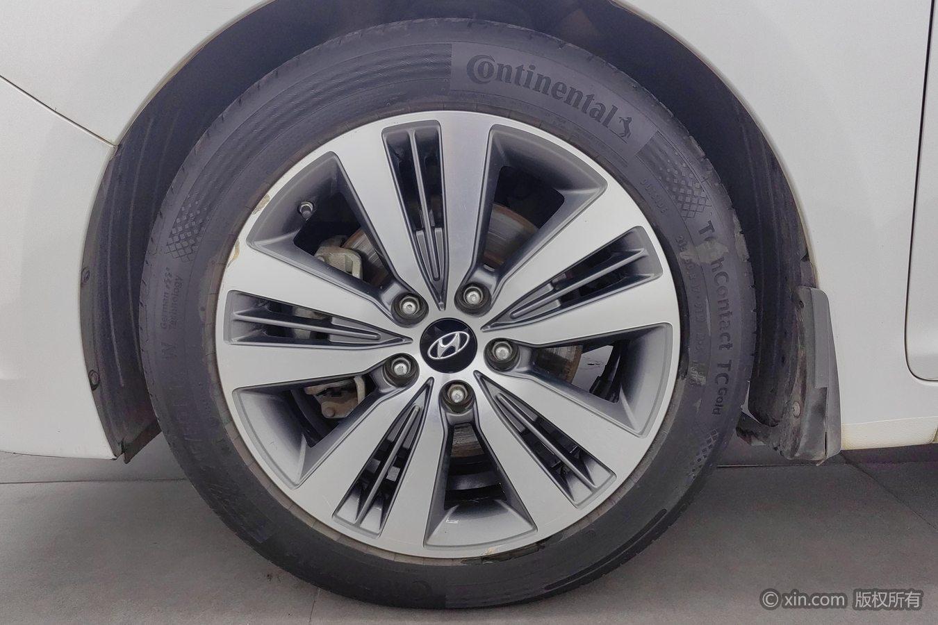 Hyundai Mistra 2016 1.6T AT GLS