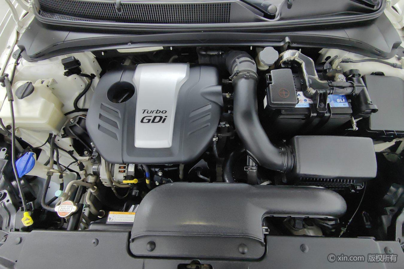 Hyundai Mistra 2016 1.6T AT GLS