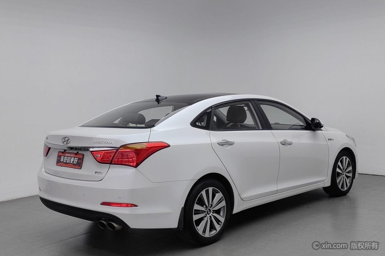 Hyundai Mistra 2016 1.6T AT GLS