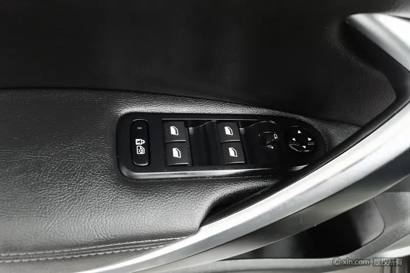 Citroen C5 — фото 17