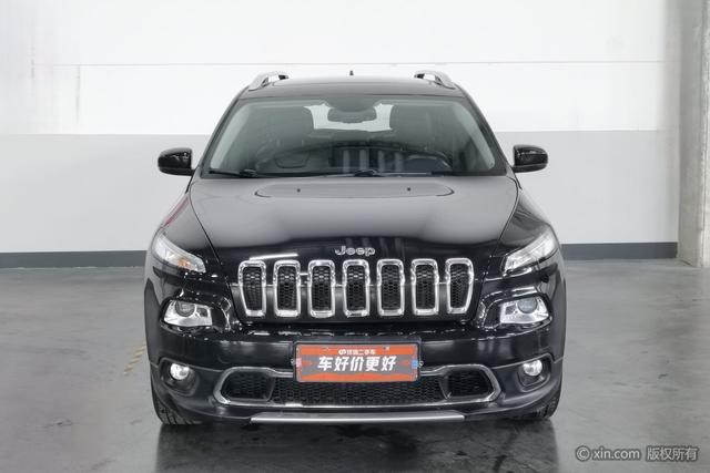 Jeep Cherokee 2019 2.0 L 2 WD V — фото 2