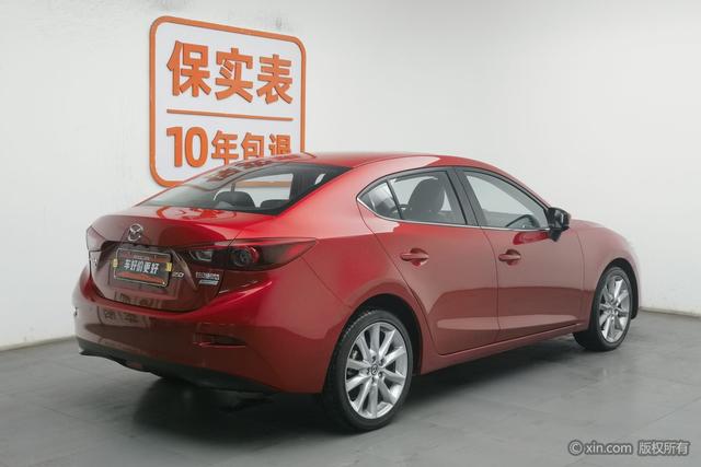 Mazda 3 2017 2.0 L ATPremium V — фото 4