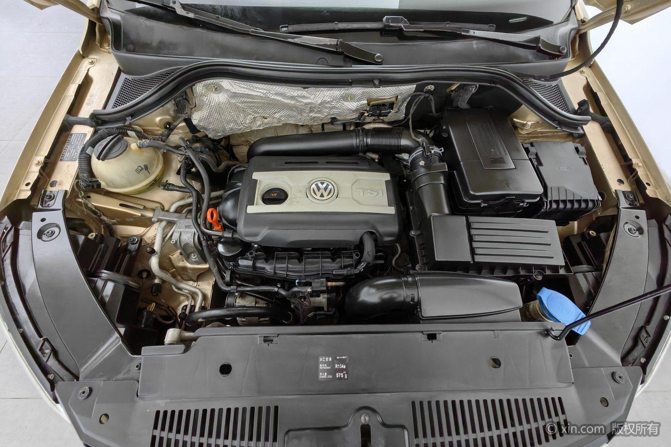 Volkswagen Tiguan 2012 2.0TSI AT