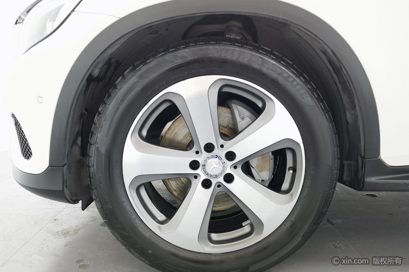 Mercedes-Benz GLC 2016 GLC 300 4MATIC