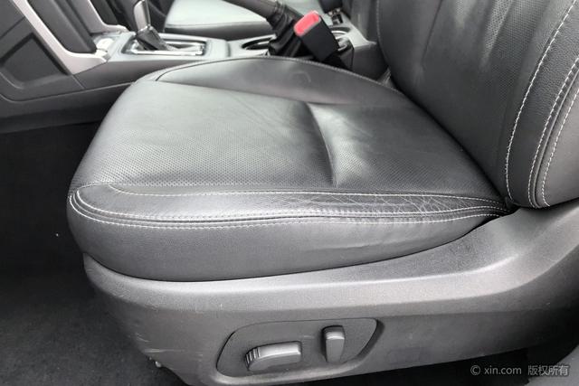 Subaru FORESTER 2016 2.5i — фото 18