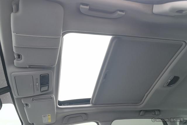 Subaru FORESTER 2016 2.5i — фото 20