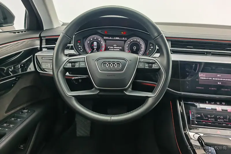 Audi A8 — фото 9