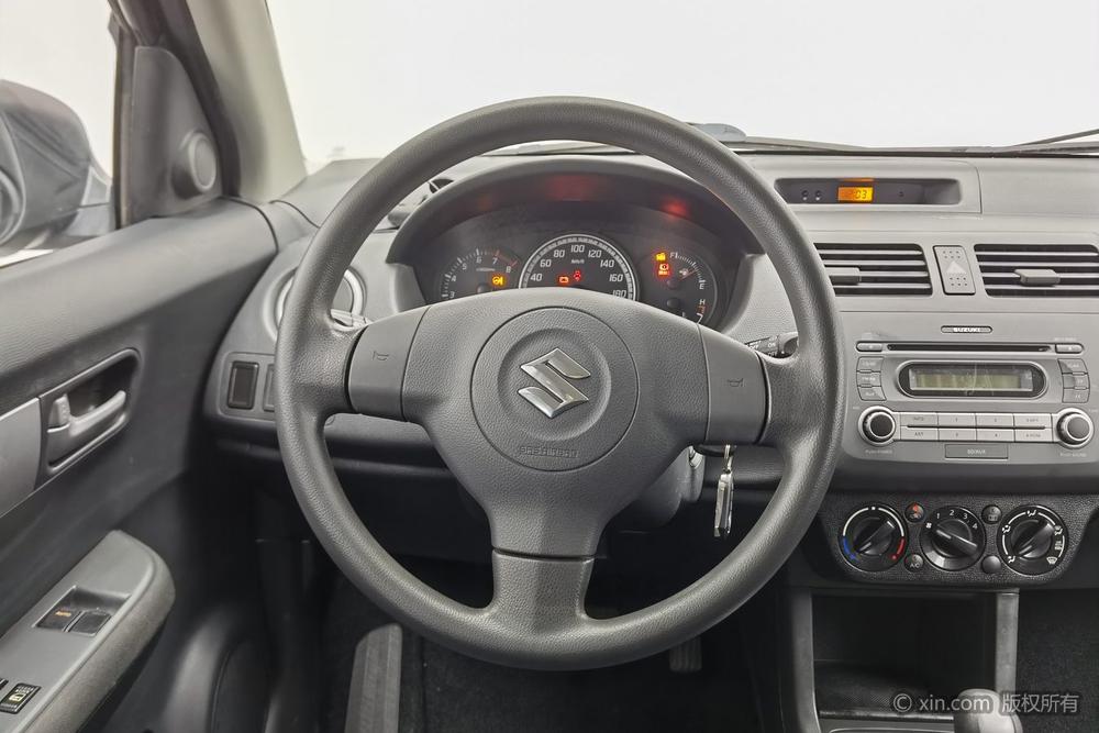 Suzuki Swift, фото 15