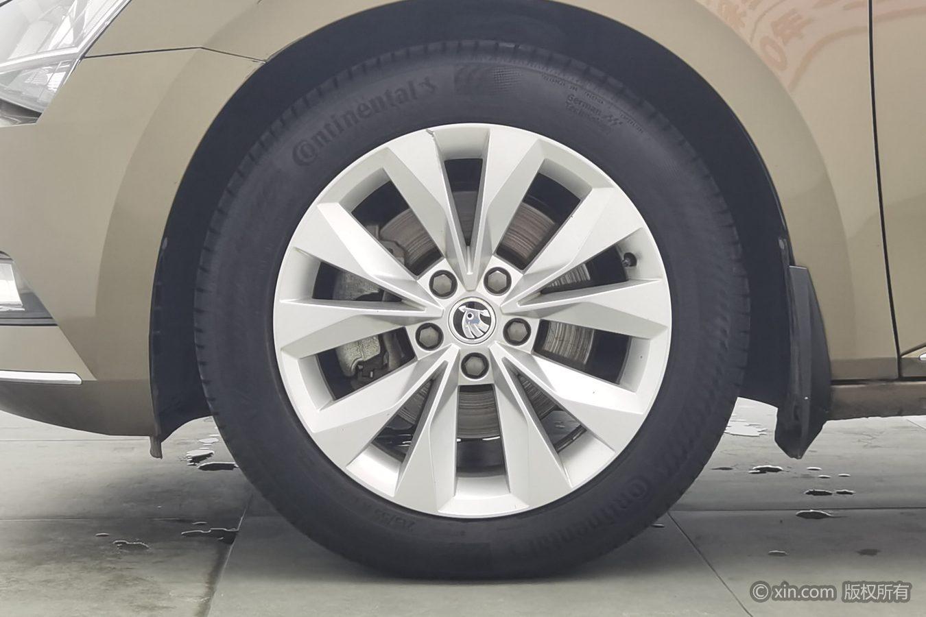 Skoda Superb 2018 TSI330 DSG Comfort V