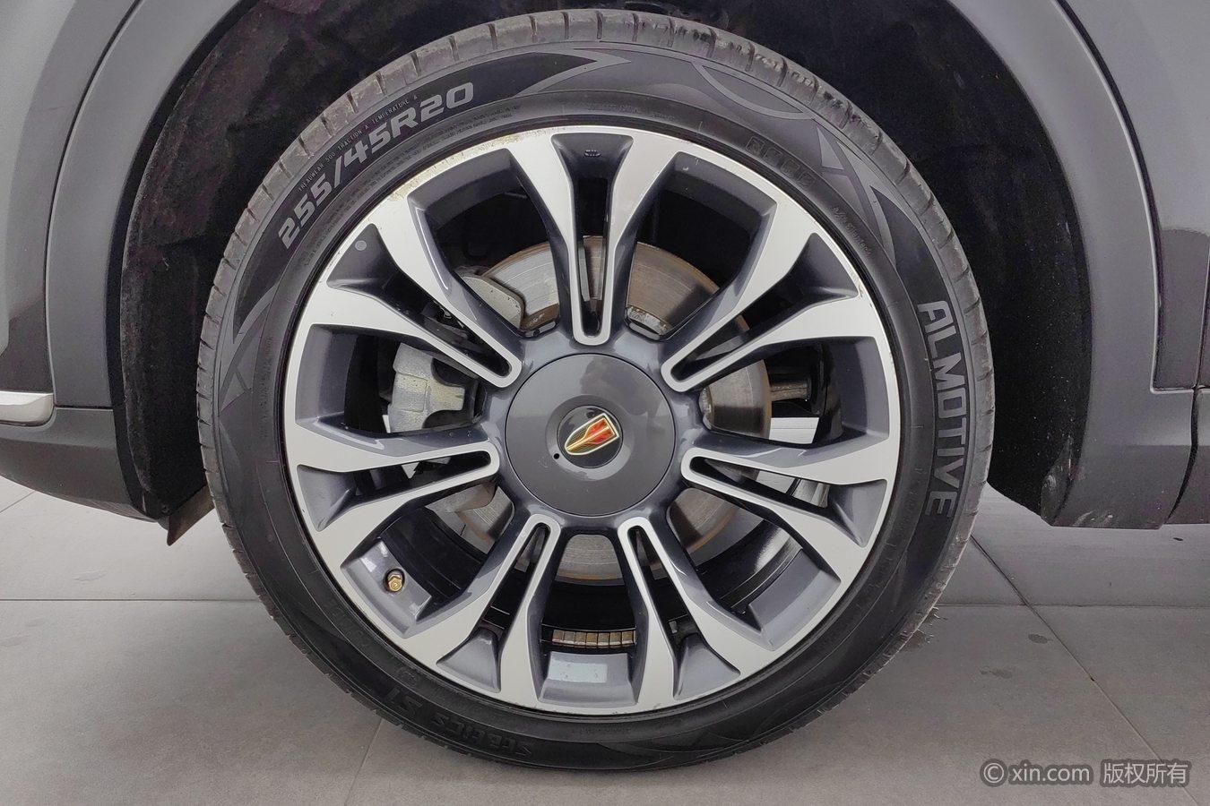 Hongqi HS5 2019 2.0T