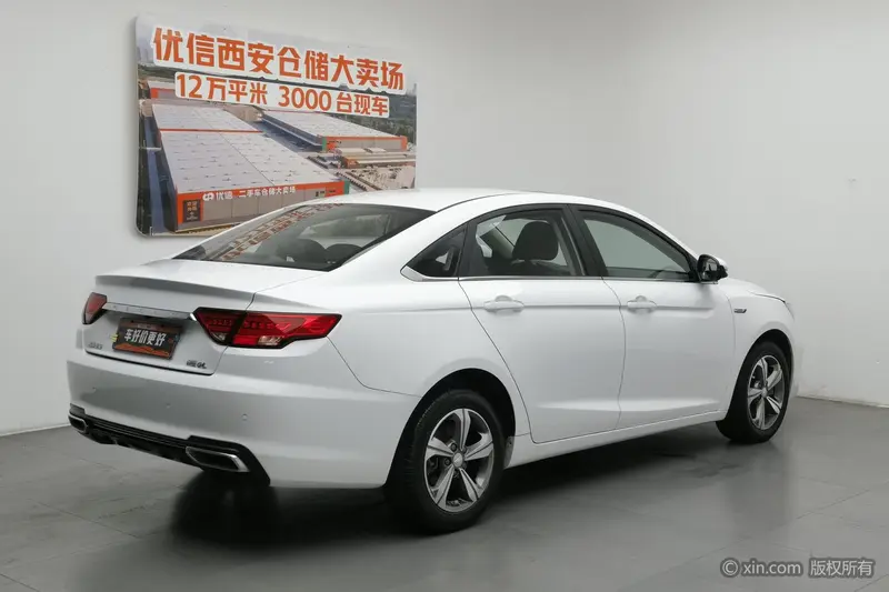 Geely Emgrand GL 1.4T CVT смарт — фото 4