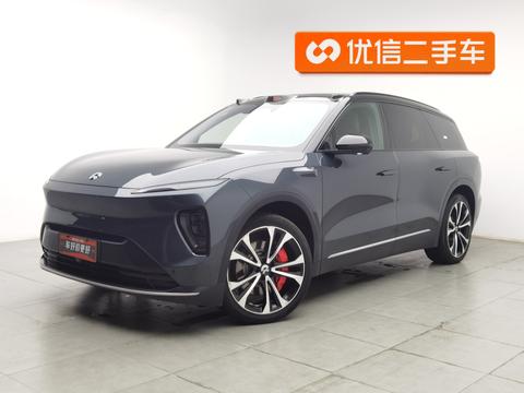 Nio ES8